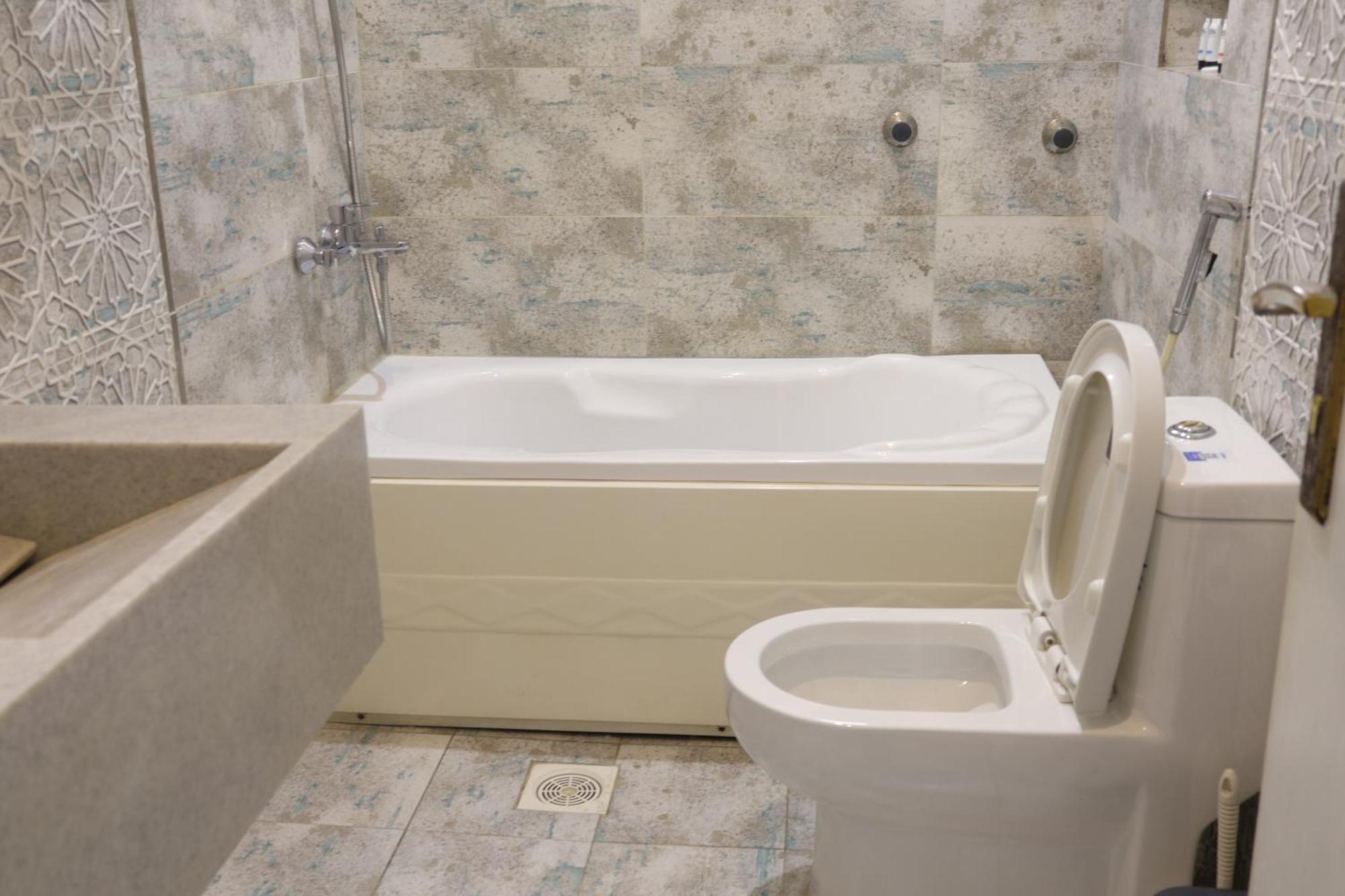 Areen Al Naeem Served Apartments Джедда Экстерьер фото